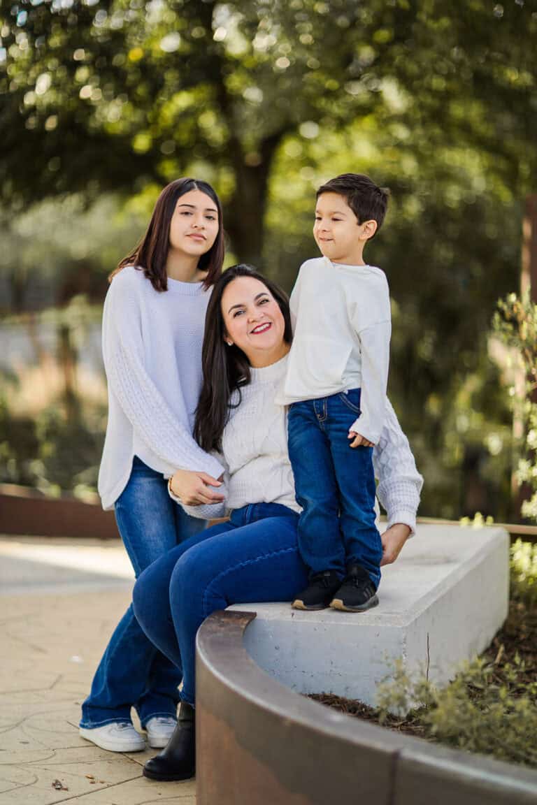 San-Antonio-Confluence-Park-Photoshoot-by-Lucero-Salinas Photography03