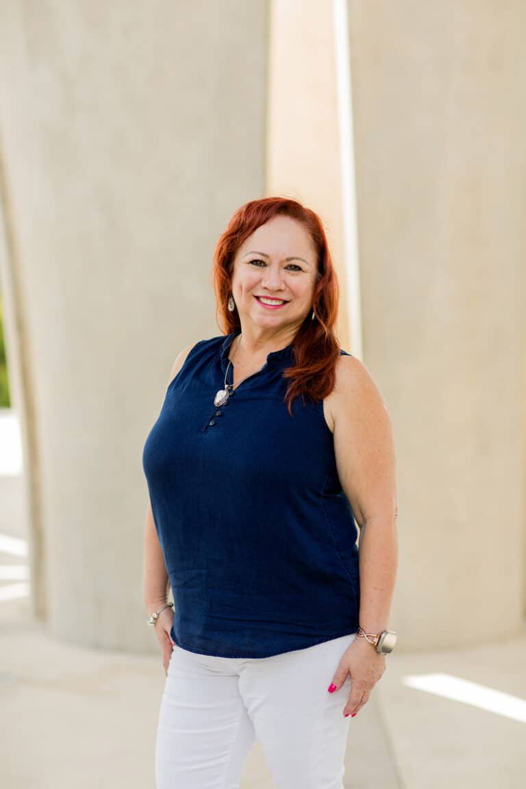 San-Antonio-Confluence-Park-Photoshoot-by-Lucero-Salinas Photography05